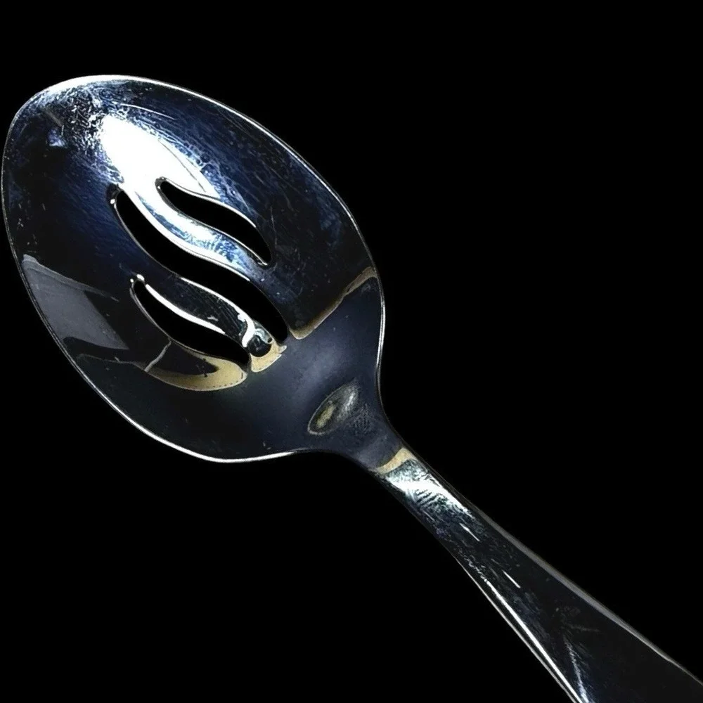 Cutco cue2 slotted